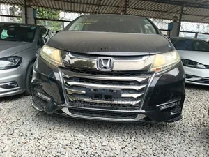Honda Odyssey 2.0 Hybrid (7 seater) 2018 Black