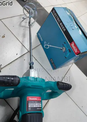 Makita Electric Paint Mixer (2600watts)