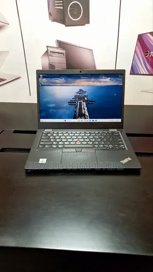 Laptop Lenovo ThinkPad L13 Yoga 8GB Intel Core I5 SSD 256GB