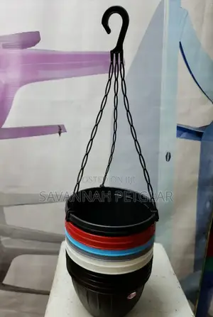 Palomino Plant Hanging Plastic Container (Different Colours)