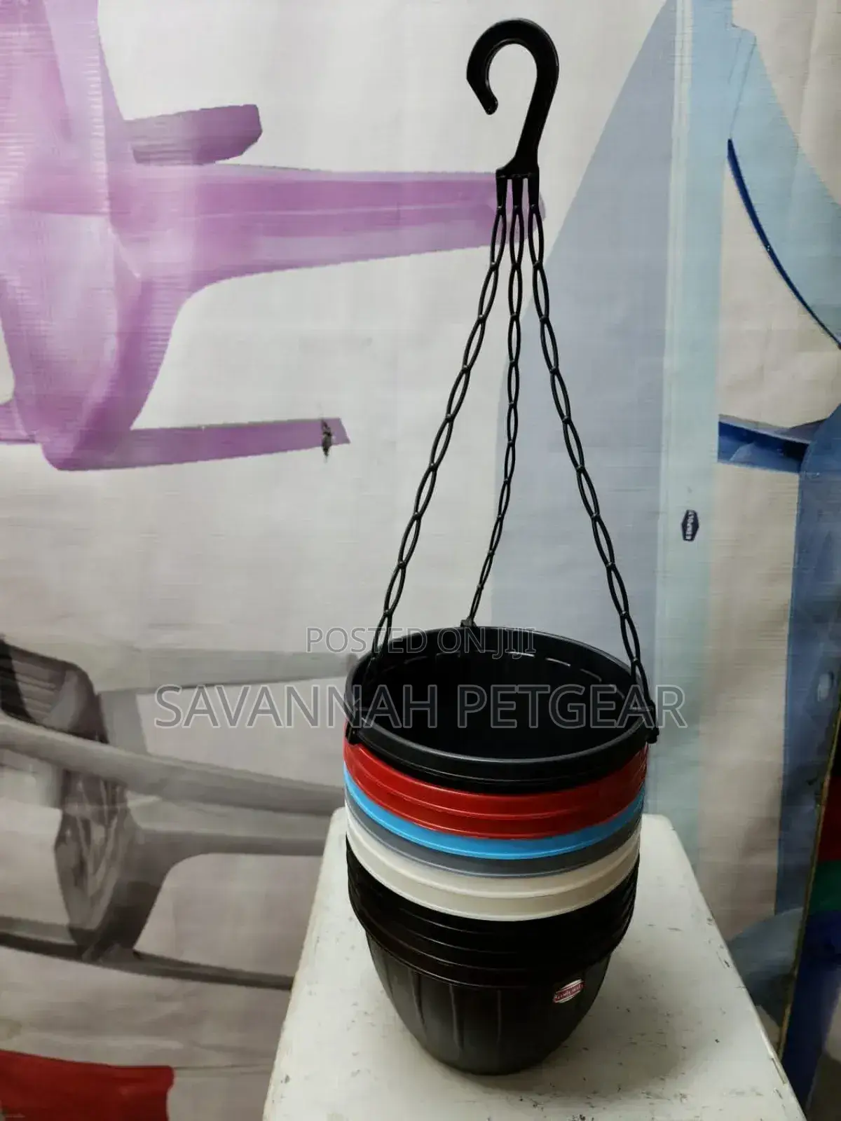 Palomino Plant Hanging Plastic Container (Different Colours)