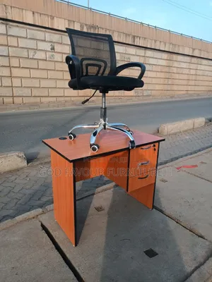 Generic Swivel Adjustable Mesh Chair With Office Desk Ft9m