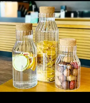 Borosilicate Glass Storage Jar With Acacia Wooden Cork Lid