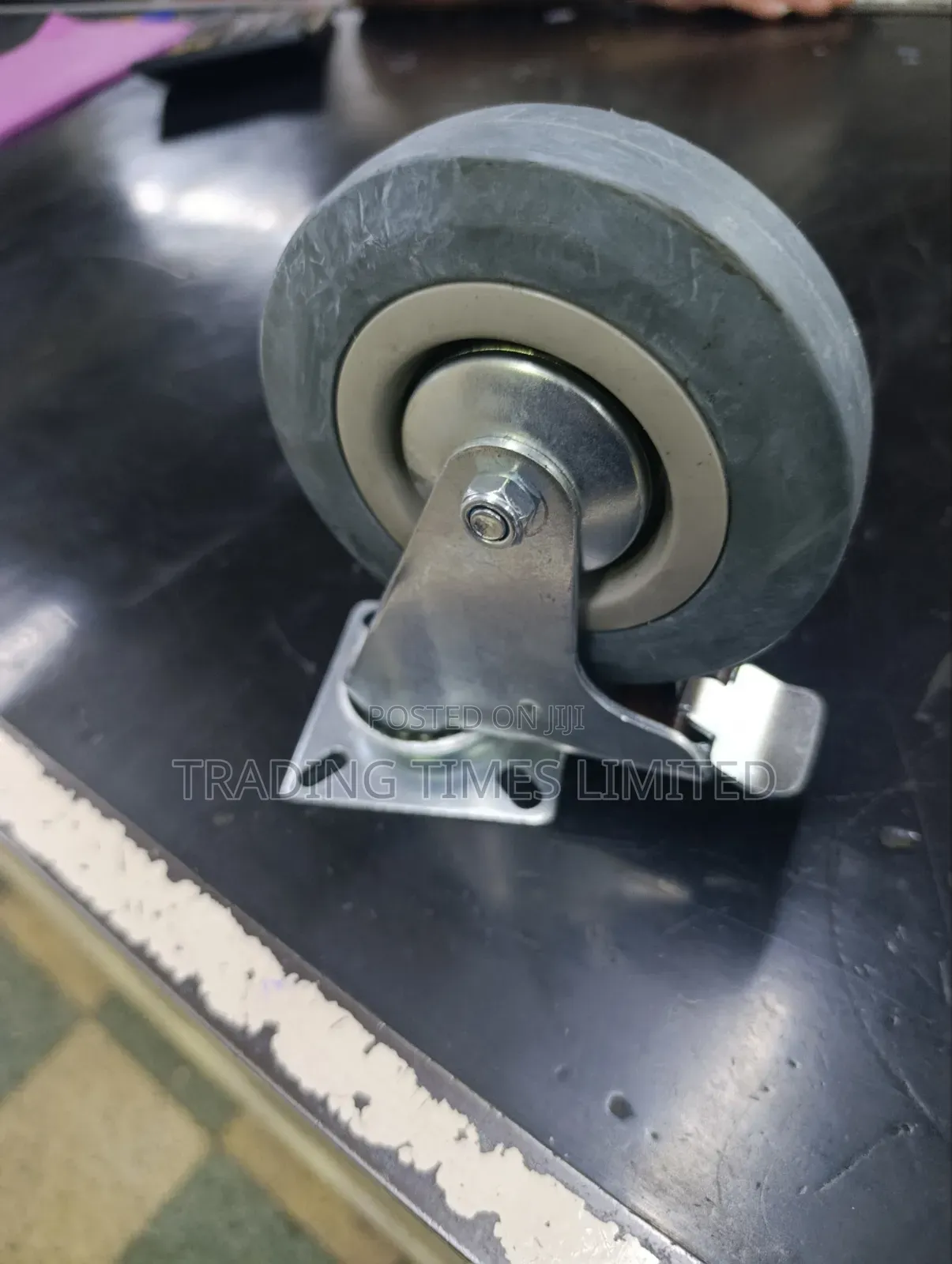5 ' Rubber Castor Wheel (Grey) With Brake