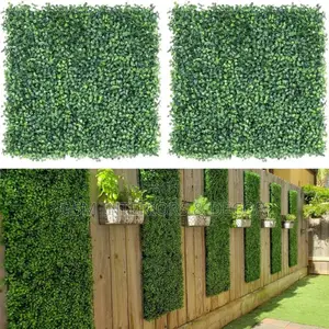 Green Hedges and Artificial Plants for Wall Decor