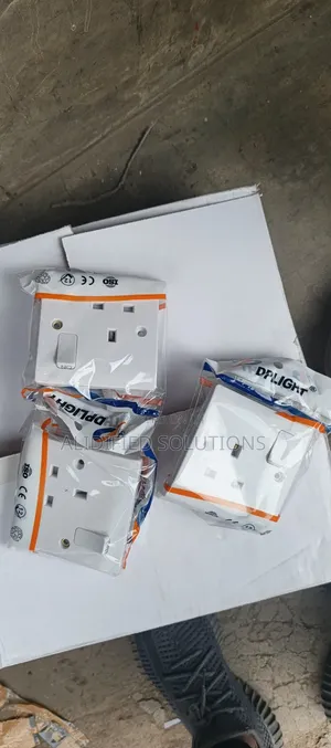 Dplight Single Socket 13a