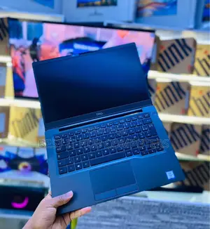 Laptop Dell Latitude 7300 8GB Intel Core i5 SSD 256GB