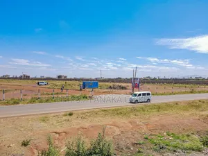 Commercial Plots Touching the Tarmac ^Pww