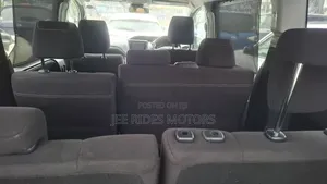 Toyota Noah 2.0 FWD (7 Seater) 2017 Silver