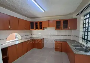 Kitchen Cabinets High Level and Low Level Design