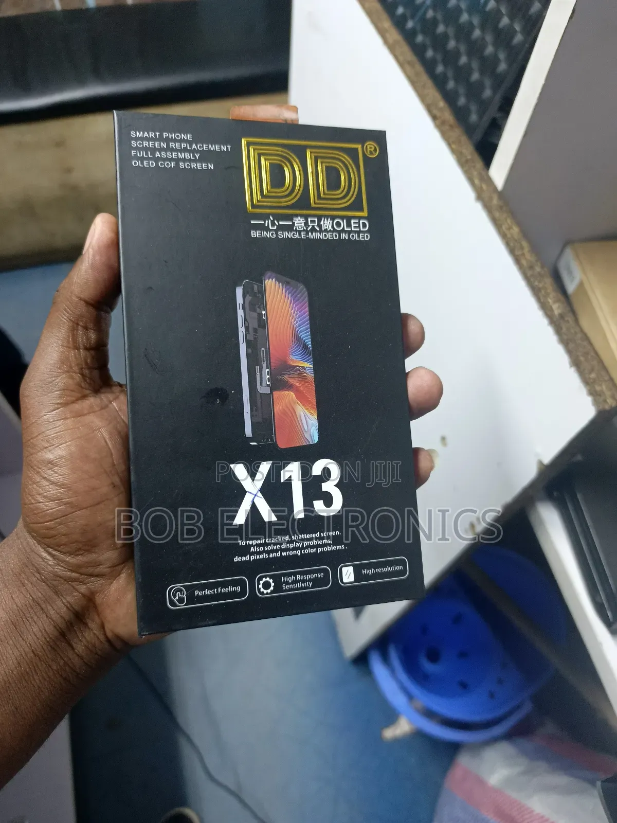 iPhones 12 13 14 15 Screens Replacement
