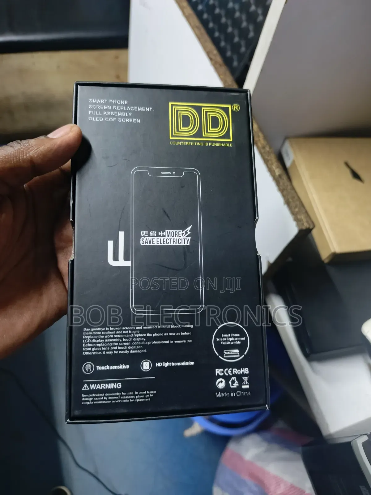 iPhones 12 13 14 15 Screens Replacement