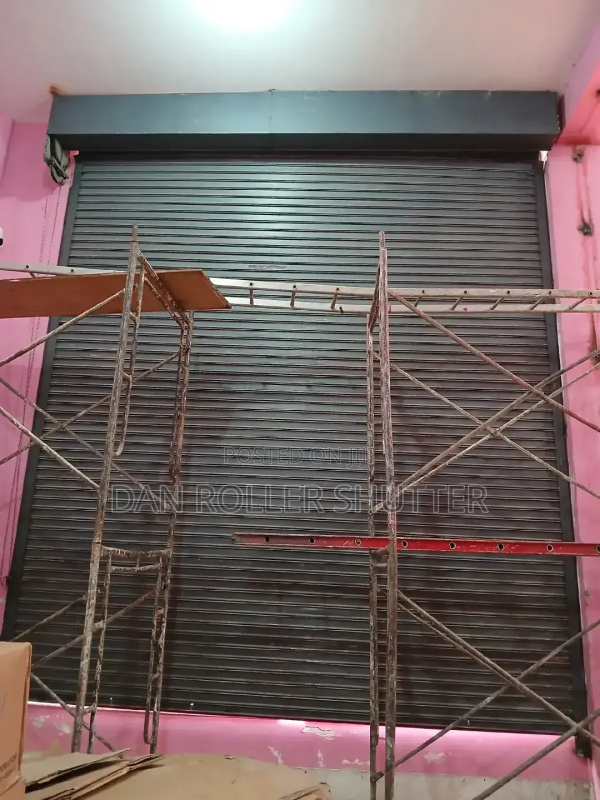 Shuttle Doors