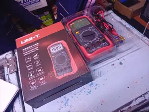 Ut 51 Multimeter Auto Range/Auto Range Multimeter