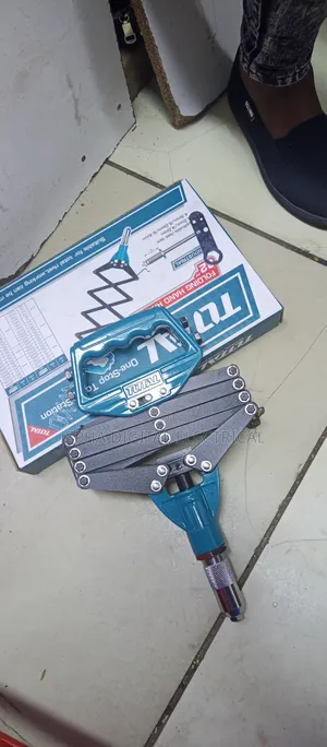 Total Rivet Gun