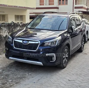 Subaru Forester Base AWD 2019 Blue