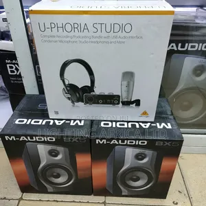 U-Phoria Studio M- Audio Bx5 Carbon Speaker's