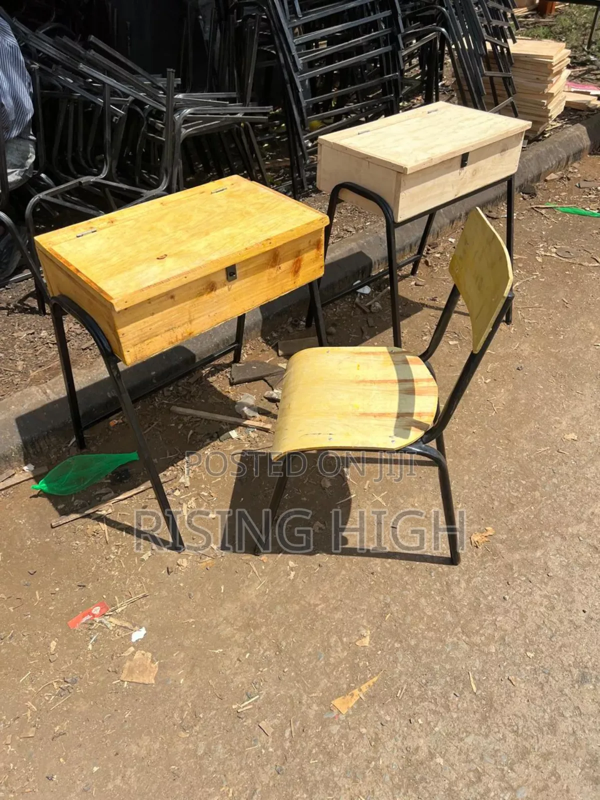 Solid Locker Chair Set – Long-Lasting