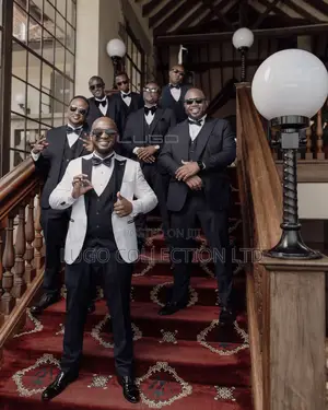 Custom Made Wedding Suits for Groomsmen