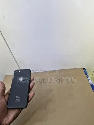 Apple iPhone 8 64 GB Black