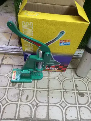 Top Guarantee Cin 250 Button Machine