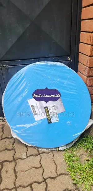 Ideal Plastic Table For Restaurants