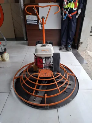 Titan Concrete Power Trowel Machine