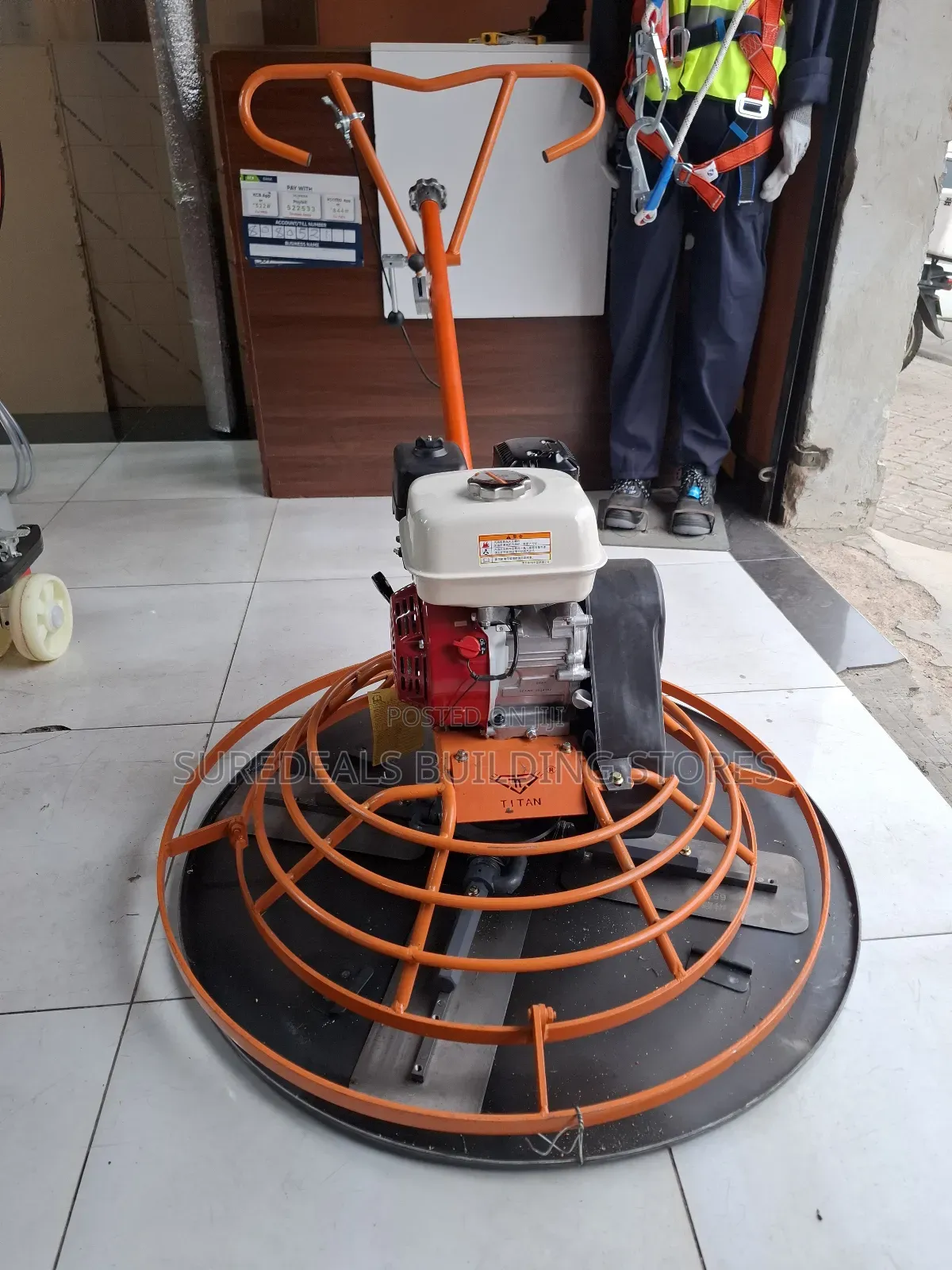 Titan Concrete Power Trowel Machine