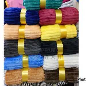 Coloured Warm Velvet Fleece Blankets*