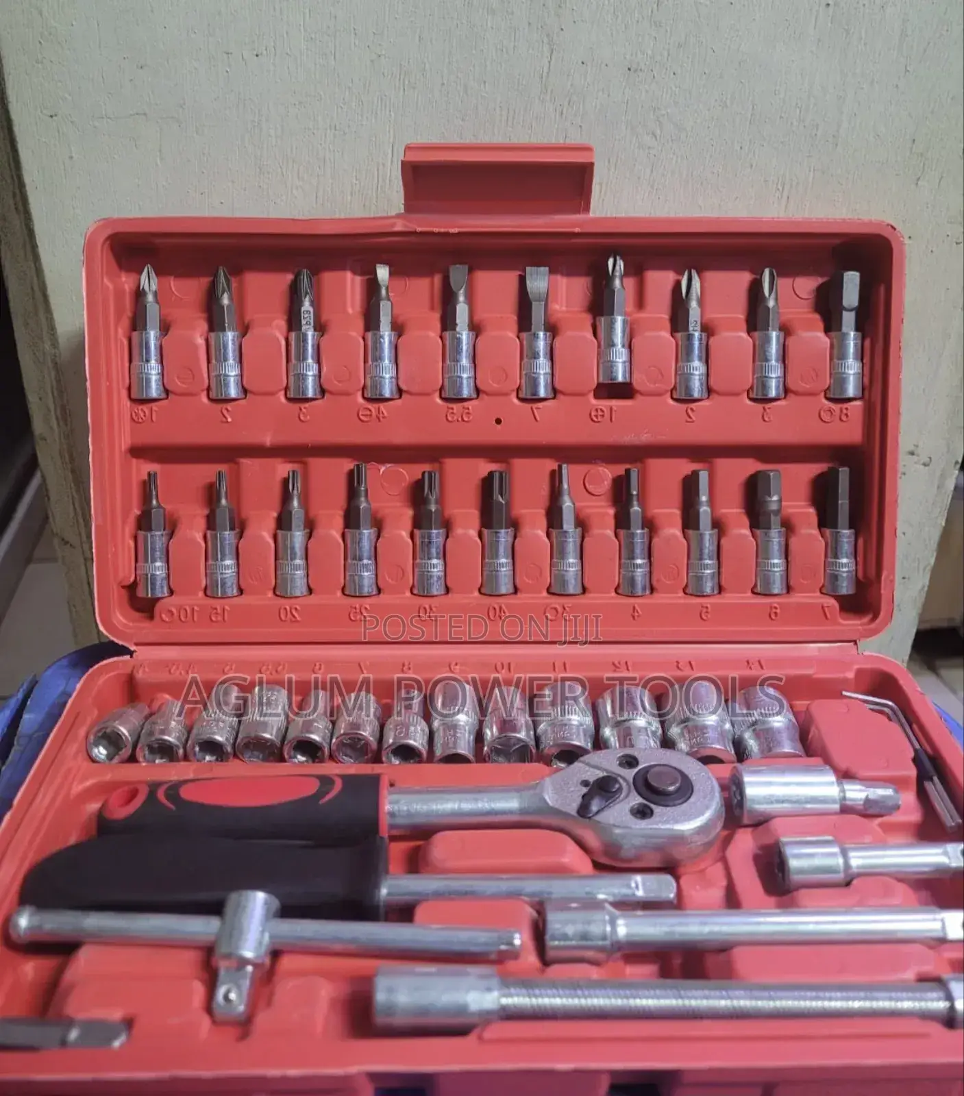46 Pc Toolset With Sockets