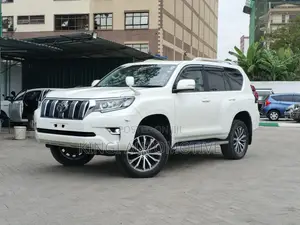 Toyota Land Cruiser Prado 2018 White
