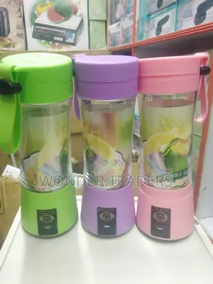 Portable Blender, Smoothie Maker, Juicer
