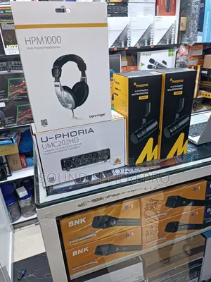 Behringer 202 2 Person Podcast Pack