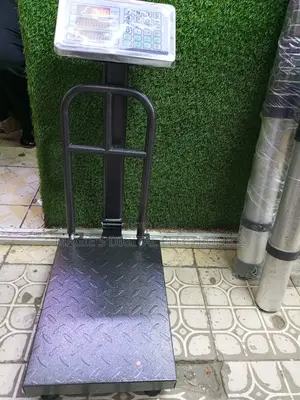 Well Performing 150kg Digital Weighing Scale With Guard