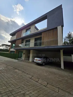 5bdrm Villa in Lavington for sale