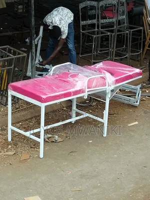 Delivery Bed, White and Pink 