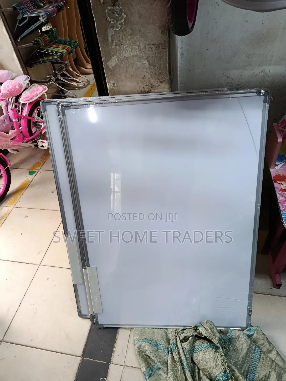 70 Cm*100cm White Board Laminated