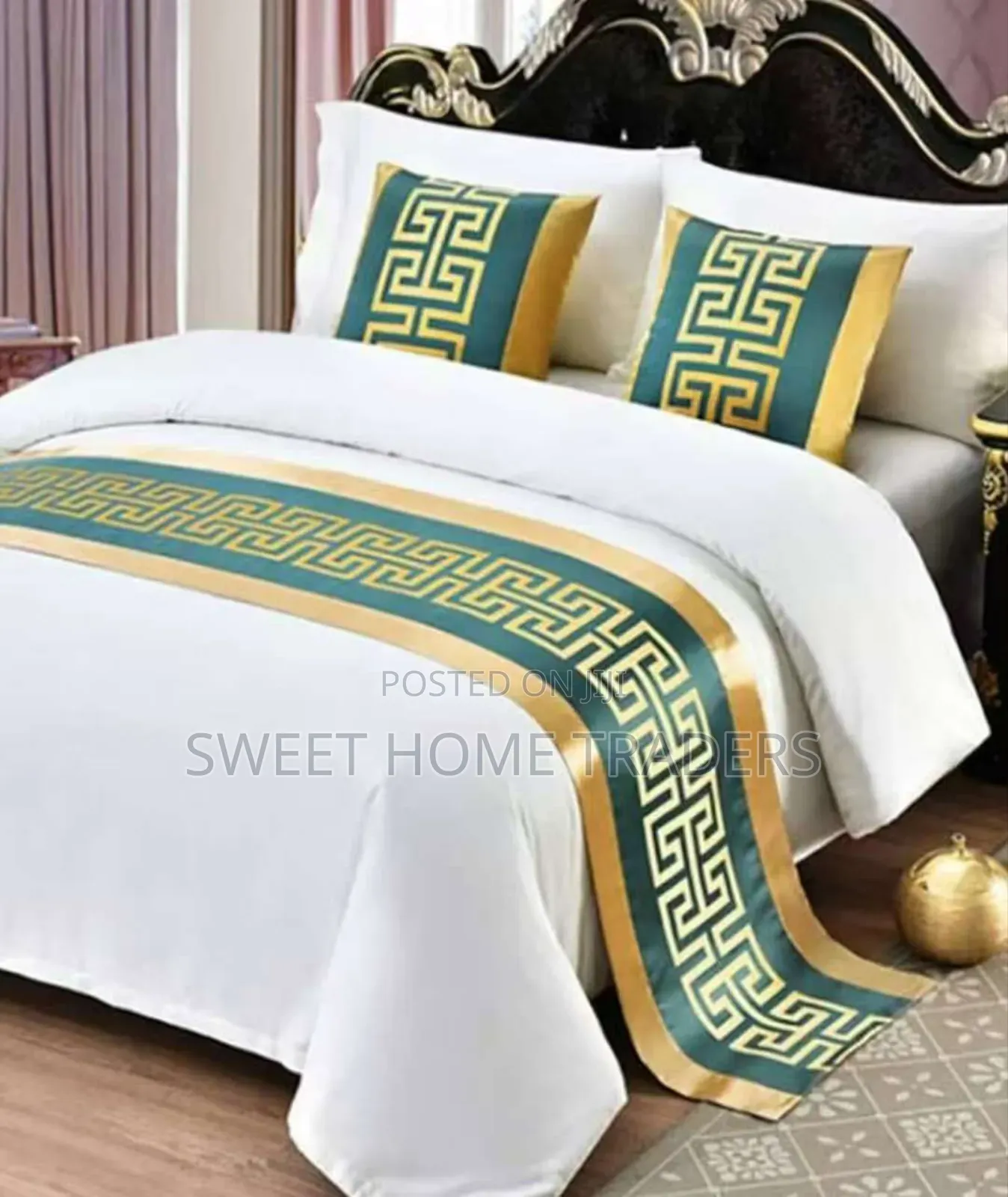 Luxurious Bedrunner