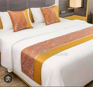 Fancy Bedrunner With Pillow Cases