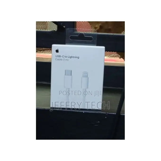 Apple iPhone 13 Usb-C to Lightning/ iPhone Cable (1m)