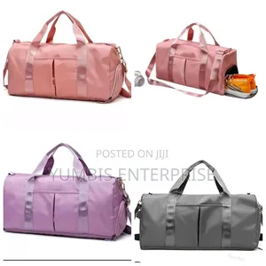 Quality Plain Duffel Gym Bag With a Shoe Compartment