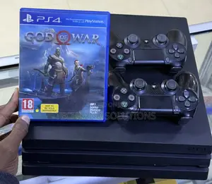 Sony Playstation 4 Pro+ 2pads+God of War 4