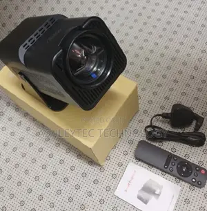 Restocked Hy320-Mini Black Android 13 Projector