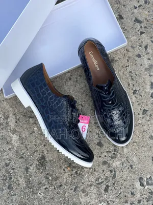 Glittering Wet Look Ladies Brogues