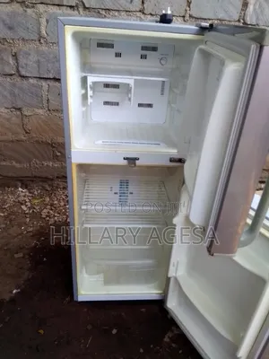Fridges/Microwaves