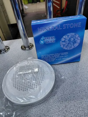 "Mineral Stone" For Fresh Water And A White Filter Component