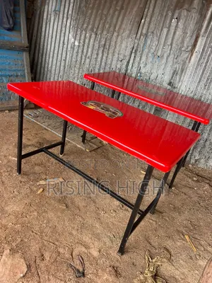 Durable Laminated Table – Steel Legs