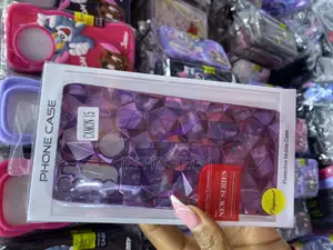 Pouch Tecno Camon 15 Diamond Print With Detachable Case