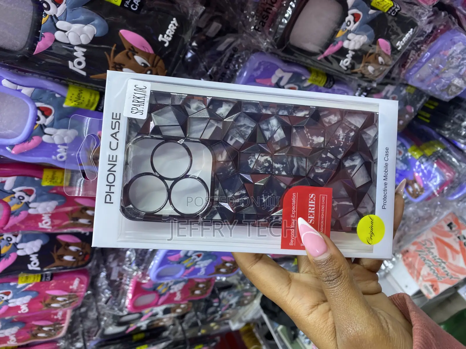 Btuk Tecno Spark 10c Detachable Diamond Print Case