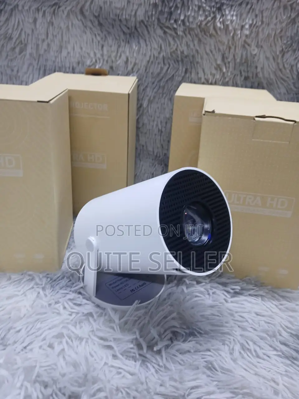 Portable Android 13 Smart Projector Hy300